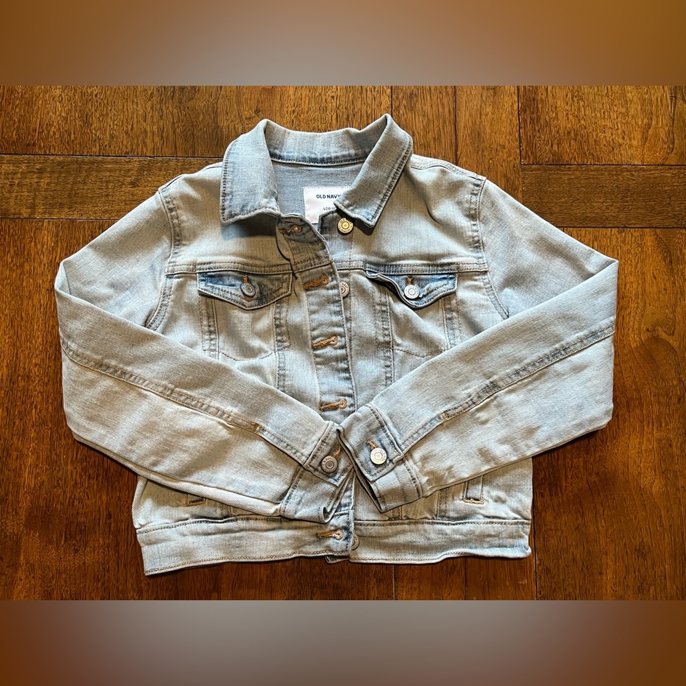 Girl’s Jean Jacket size 10-12